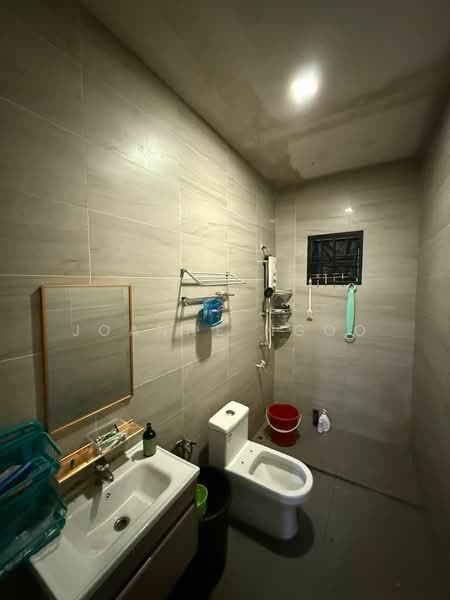 Rumah Teres 2 Tingkat untuk Dijual di Johor Bahru (Johor) - Joanne Ngoo - Bathroom - PropertyGuru.com.my