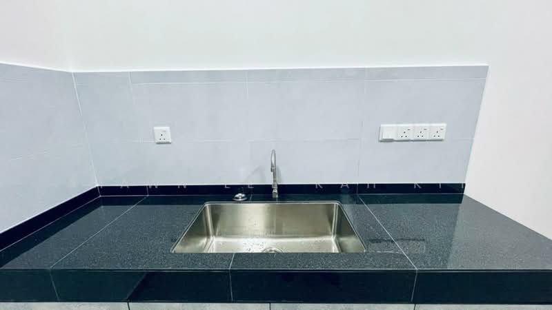 Service Residence for Rent at Aster Green - Shawn Lee Kah Kit - Kitchen - PropertyGuru.com.my