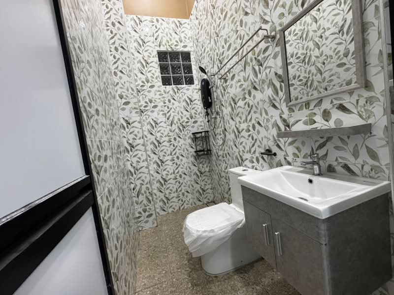 Rumah Teres untuk Disewa di Kepong (Kuala Lumpur) - Zane Wong - Bathroom - PropertyGuru.com.my