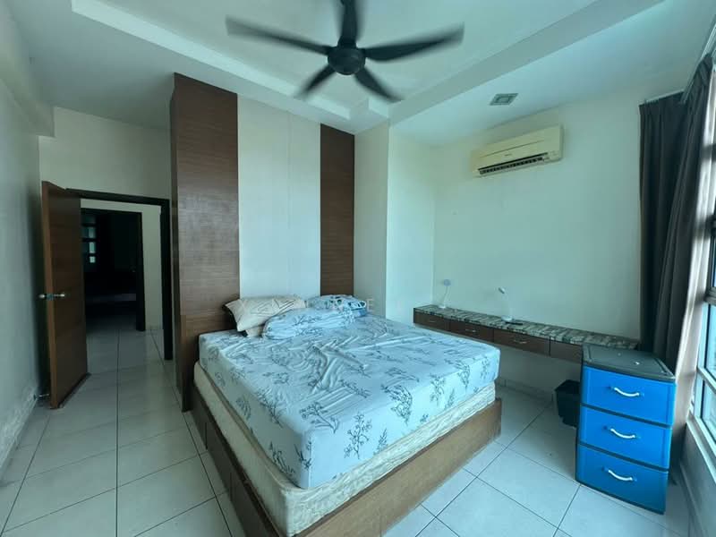 Condominium for Rent at The Brezza - Xinnee . - Bedroom - PropertyGuru.com.my
