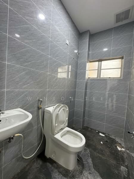 2-storey Terraced House for Sale in Iskandar Puteri (Nusajaya) (Johor) - Winson Tee - Bathroom - PropertyGuru.com.my