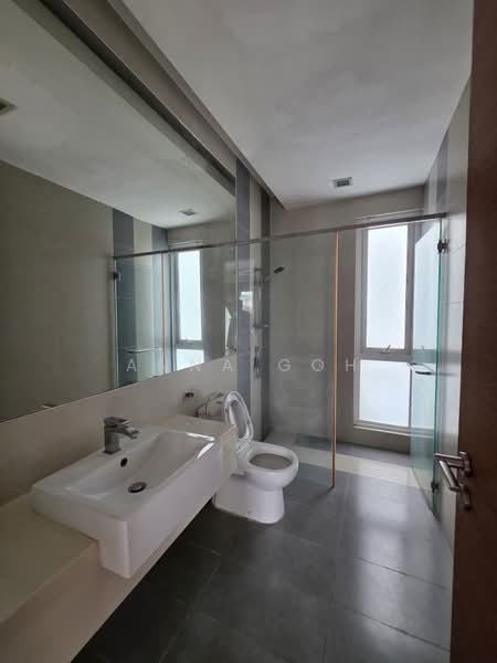 Semi-Detached House for Sale in Petaling (Selangor) - Anna Goh - Bathroom - PropertyGuru.com.my