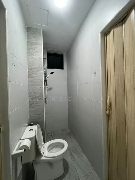 Condominium for Rent at KSL Residence 2 @ Kangkar Tebrau - Alfred Yap - Bathroom - PropertyGuru.com.my