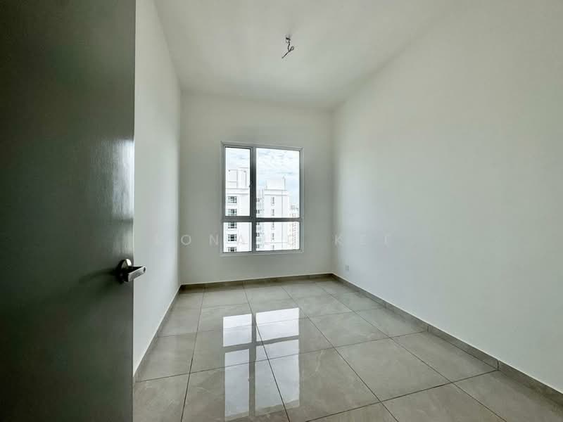 Condominium for Sale at Lucerne Residences - Ronald Kee - Interior - PropertyGuru.com.my