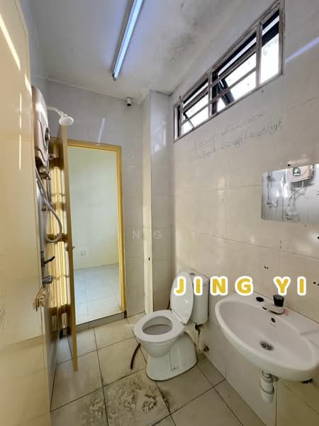 2-storey Terraced House for Rent in Juru (Penang) - Jing Yi - Bathroom - PropertyGuru.com.my