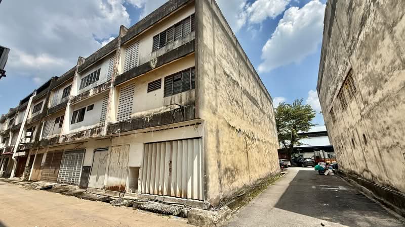 Kedai untuk Dijual di Taman Nirwana (Ampang) - Siti Zuraini - Exterior - PropertyGuru.com.my