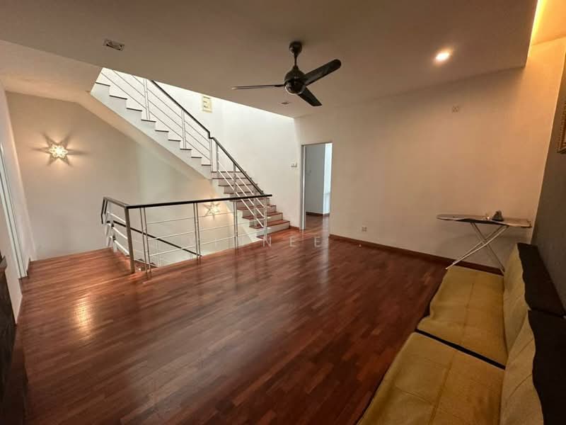 3-storey Terraced House for Rent in Tanjung Bungah (Penang) - Xinnee . - Living Room - PropertyGuru.com.my