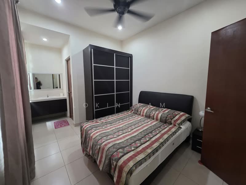 Cluster House for Sale in Taman Sutera Utama (Skudai) - Lokin Yam - Bedroom - PropertyGuru.com.my
