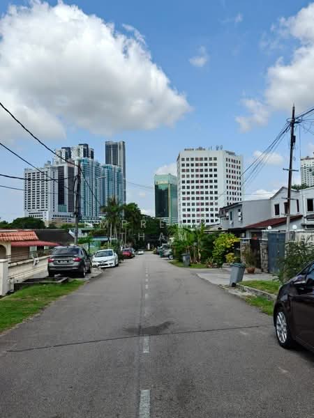 Rumah Berkembar untuk Dijual di Johor Bahru (Johor) - Impreeza Tham - PropertyGuru.com.my