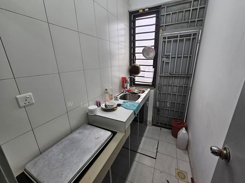 2-storey Terraced House for Sale in Iskandar Puteri (Nusajaya) (Johor) - Winson Tee - Kitchen - PropertyGuru.com.my