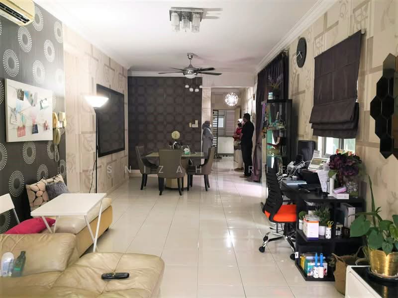 Service Residence for Sale at Metropolitan Square - Masnizah Arifin - Living Room - PropertyGuru.com.my