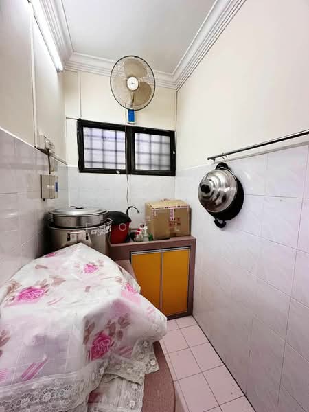 2-storey Terraced House for Sale in Skudai (Johor) - Fion Lee - Kitchen - PropertyGuru.com.my
