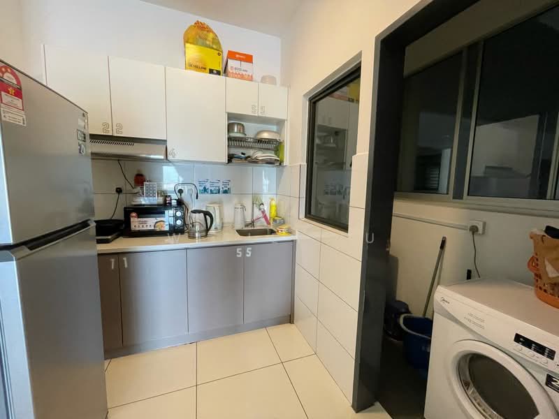 Condominium for Sale at The Holmes 2 - Wesley Fu - Kitchen - PropertyGuru.com.my