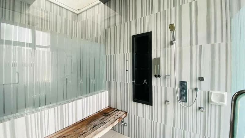 Bungalow for Sale in Ampang Jaya (Ampang) - Hanif Hanz - Bathroom - PropertyGuru.com.my