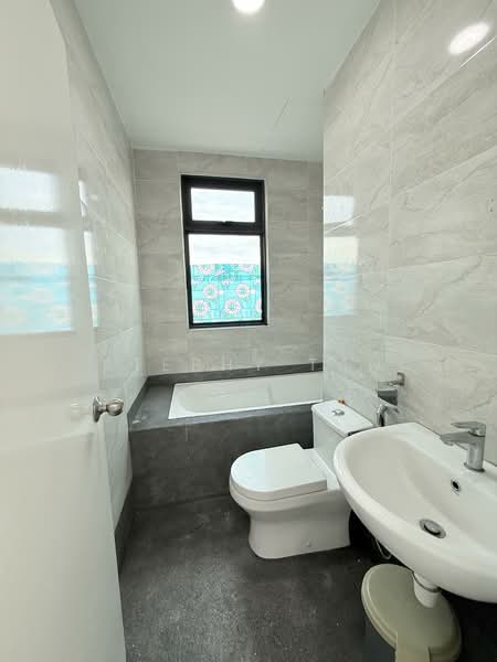 Condominium for Sale at SKS Pavillion Residences - Stephy Tan - Bathroom - PropertyGuru.com.my