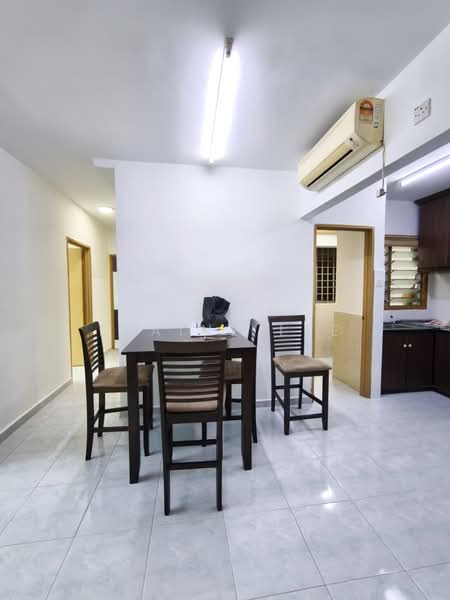 Pangsapuri untuk Dijual di Taman Kheng Tian - Elaine Lee - Dining Room - PropertyGuru.com.my