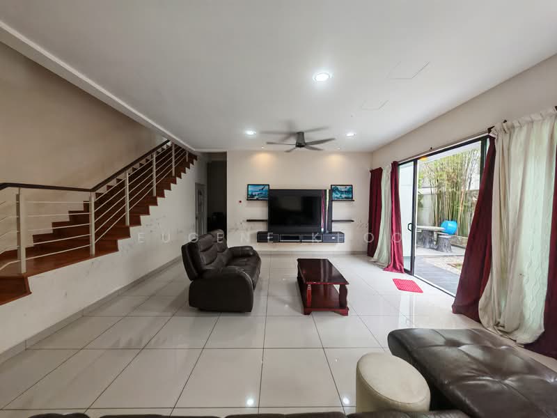 Rumah Kluster untuk Dijual di Taman Adda Heights (Tebrau) - Eugene Khoo - Living Room - PropertyGuru.com.my