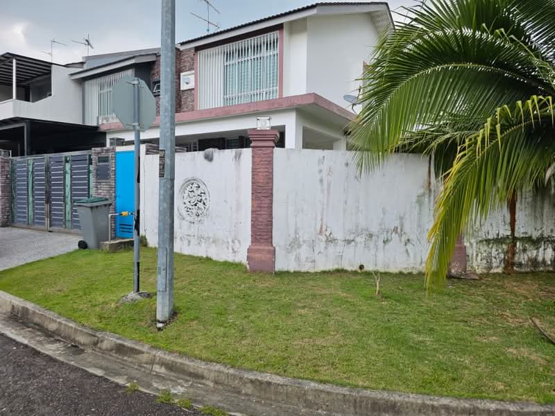 2-storey Terraced House for Sale in Mutiara Rini (Skudai) - Jaz Lee - PropertyGuru.com.my