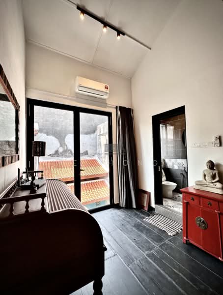 Shop for Sale in George Town (Penang) - Pei Hong - Bathroom - PropertyGuru.com.my