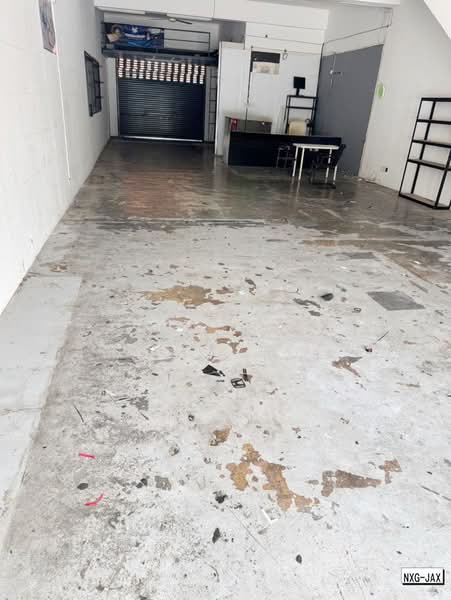 Shop for Rent in Alam Budiman (Shah Alam) - Yap Chew Ying - Interior - PropertyGuru.com.my