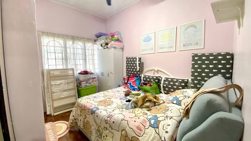 2-storey Terraced House for Sale in Seksyen 7 (Shah Alam) - Zulhaikal Asmadee - Bedroom - PropertyGuru.com.my
