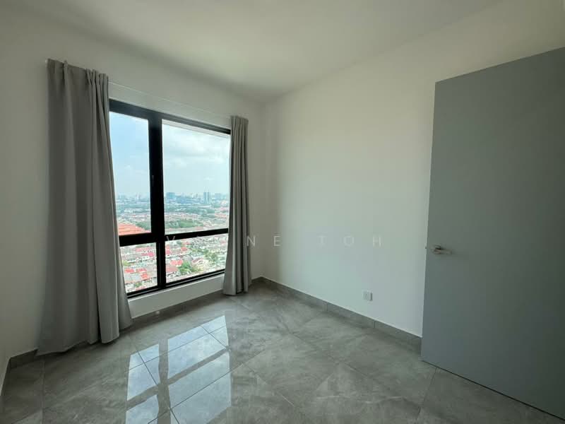 Servis Apartment untuk Disewa di Ruby Seapark - Vayne Toh - Bedroom - PropertyGuru.com.my