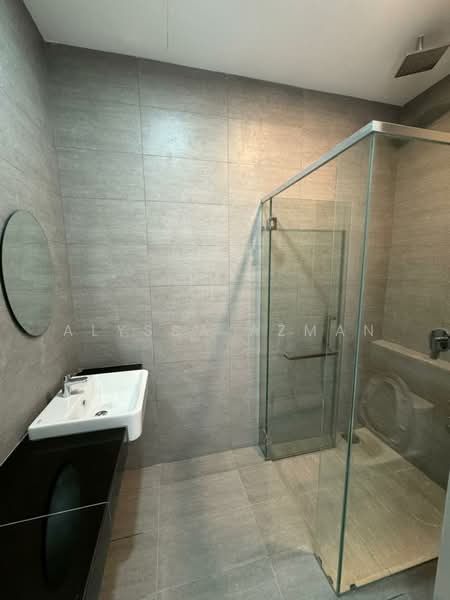 Servis Apartment untuk Dijual di The Pano - Alyssa Azman - Bathroom - PropertyGuru.com.my