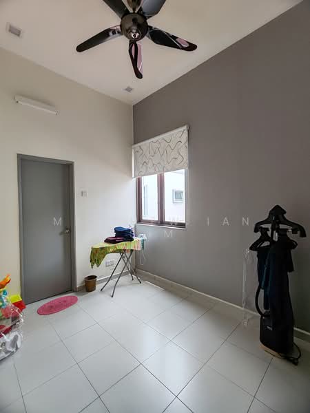 Semi-Detached House for Sale in Bandar Saujana Putra (Tanjong Duabelas) - Matthew Ian Sim - Interior - PropertyGuru.com.my