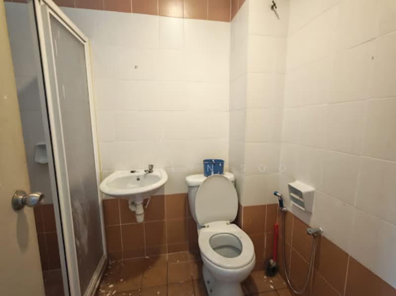 2-storey Terraced House for Sale in Bandar Sungai Long (Selangor) - Jocelyn Soo - Bathroom - PropertyGuru.com.my