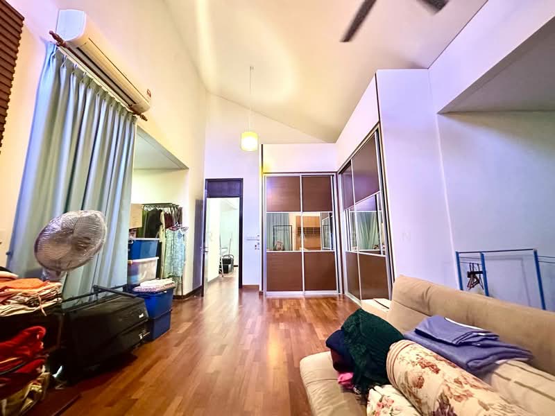 Rumah Teres untuk Dijual di Bukit Jelutong (Shah Alam) - Nazri Hassan - Living Room - PropertyGuru.com.my