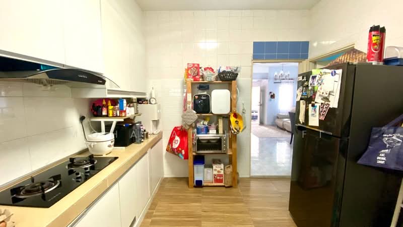 Rumah Teres 2 Tingkat untuk Dijual di Seksyen 7 (Shah Alam) - Mohamad Hanafi - Kitchen - PropertyGuru.com.my