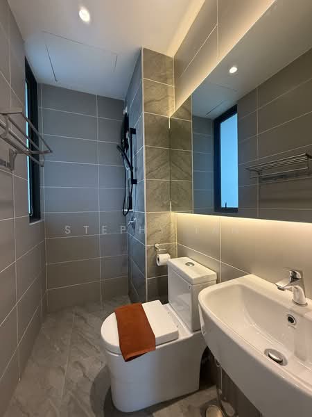 Servis Apartment untuk Dijual di SKS Pavillion Residences - Stephy Tan - Bathroom - PropertyGuru.com.my