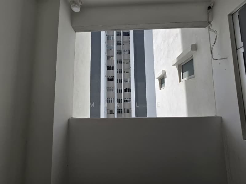 Service Residence for Sale at Meridin Bayvue @ Sierra Perdana - Emma Lee - Exterior - PropertyGuru.com.my