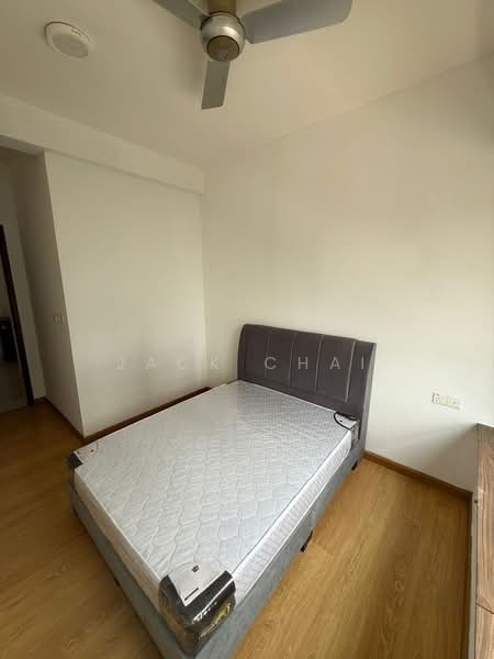 Condominium for Sale at Amberside @ Country Garden Danga Bay - Jack Chai - Bedroom - PropertyGuru.com.my