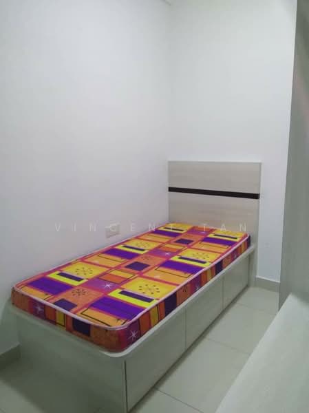 Kondominium untuk Disewa di Tropicana Bay Residences - Vincent Tan - Bedroom - PropertyGuru.com.my