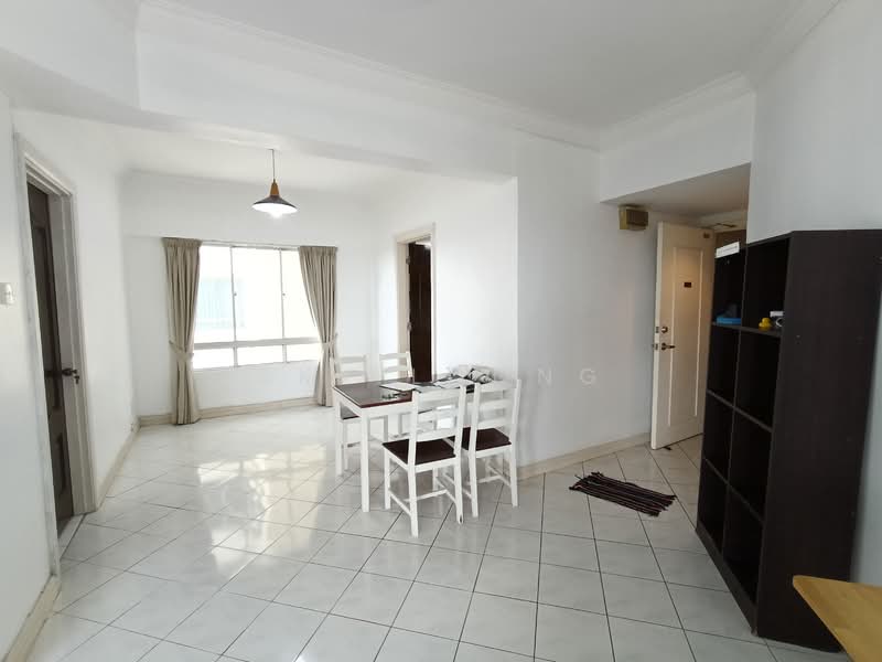 Kondominium untuk Disewa di Pantai Panorama Condominiums - Sky Loong - Living Room - PropertyGuru.com.my