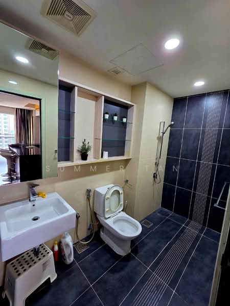 Servis Apartment untuk Disewa di Verve Suites - Summer Tan - Bathroom - PropertyGuru.com.my