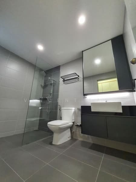 Condominium for Rent at Golden Triangle 2 - Vincent Tan - Bathroom - PropertyGuru.com.my