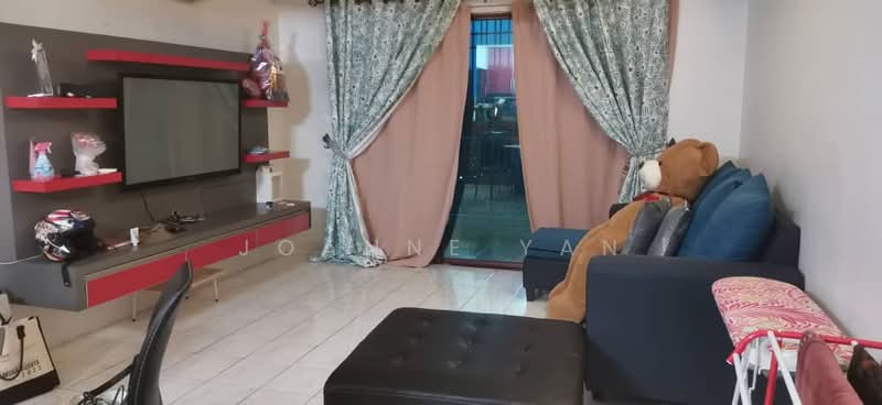 Apartment for Rent at Desa Sri Puteri B - Joanne Yan - Living Room - PropertyGuru.com.my