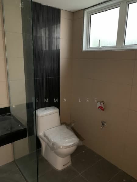 Apartment for Sale at Larkin Residence Phase 2 - Emma Lee - Bathroom - PropertyGuru.com.my