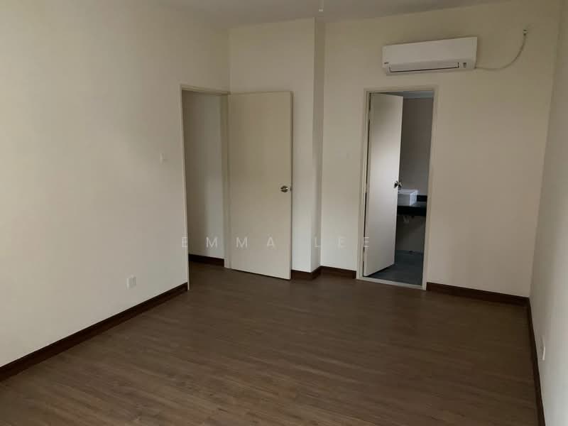 Apartment for Sale at Larkin Residence Phase 2 - Emma Lee - Interior - PropertyGuru.com.my