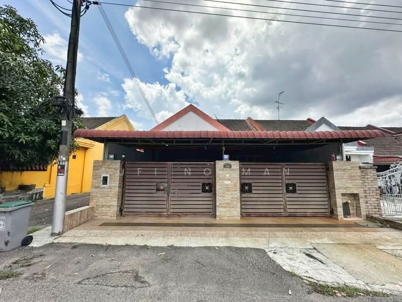 1-storey Terraced House for Sale in Johor Bahru (Johor) - Sufi Norman - Exterior - PropertyGuru.com.my
