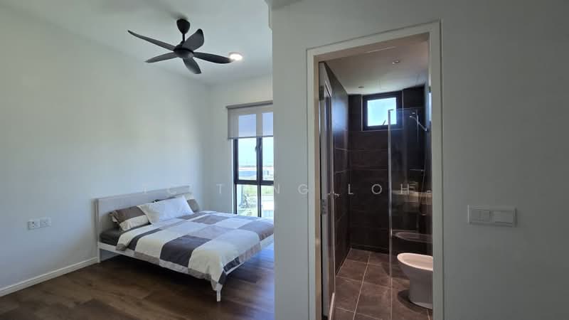Service Residence for Sale at Suasana @ Utropolis - TC Tong Loh - Bedroom - PropertyGuru.com.my