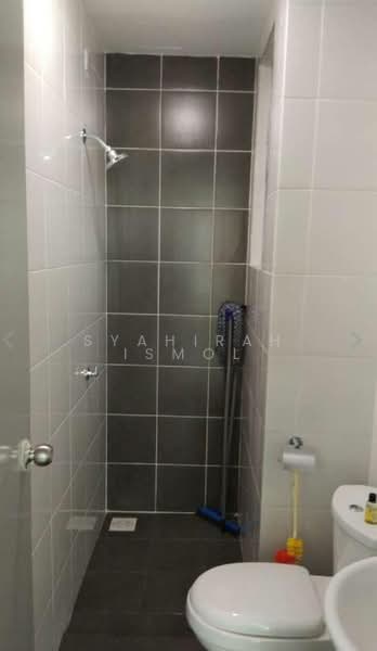 Servis Apartment untuk Disewa di The Zizz @ Damansara North - Syahirah Ismol - Bathroom - PropertyGuru.com.my