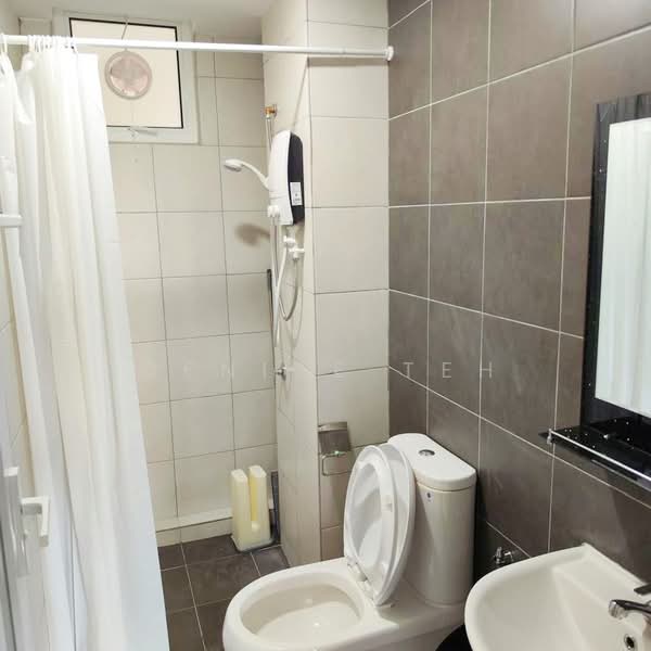 Condominium for Rent at Fairview Residence - Denise Teh - Bathroom - PropertyGuru.com.my