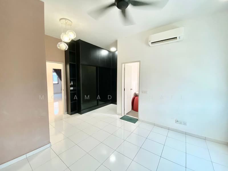 Rumah Teres 2 Tingkat untuk Dijual di Setia Alam (Selangor) - Mohamad Hanafi - PropertyGuru.com.my