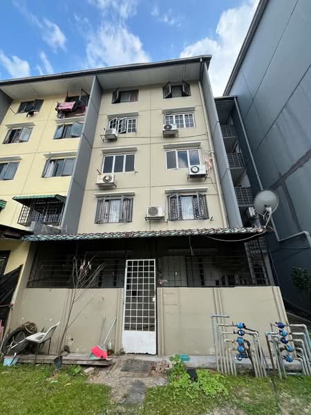 Rumah Flat untuk Dijual di Kelumpuk Bambu - Ahmad Farhan - Exterior - PropertyGuru.com.my
