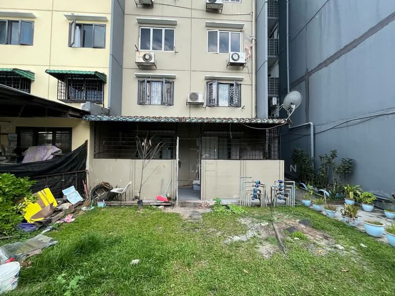 Rumah Flat untuk Dijual di Kelumpuk Bambu - Ahmad Farhan - Exterior - PropertyGuru.com.my