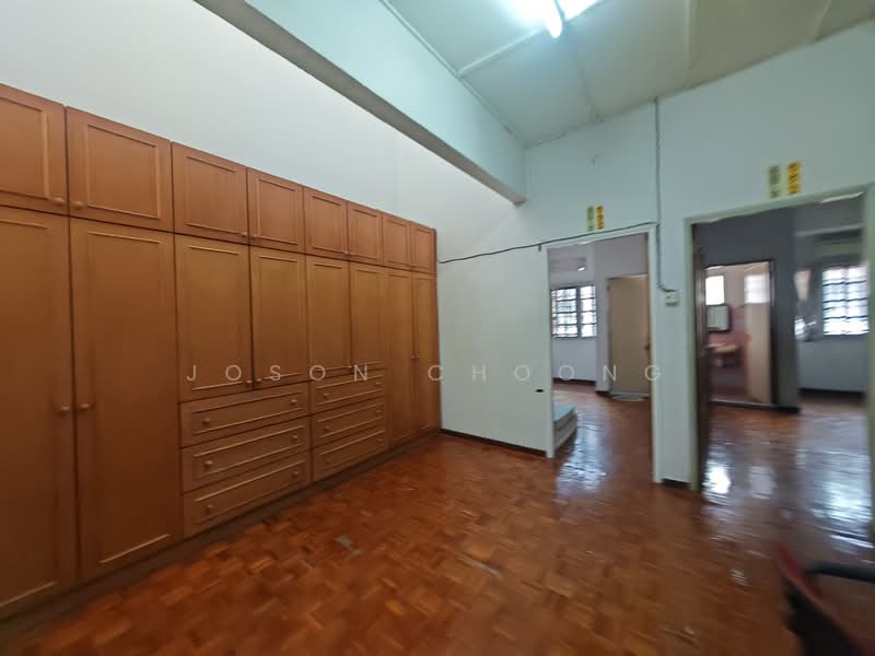 2-storey Terraced House for Sale in Serdang Raya (Seri Kembangan) - Joson Choong - Interior - PropertyGuru.com.my