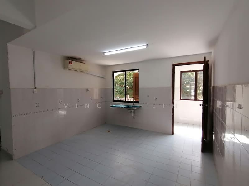 Condominium for Rent at Cyber Heights Villa - Vincent Lim - Kitchen - PropertyGuru.com.my